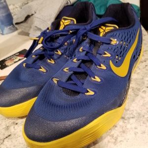 Kobe 9 - Size 5.5